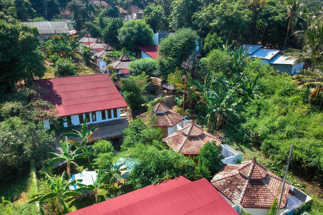Ayu Hotel Karimunjawa Zewnętrze zdjęcie