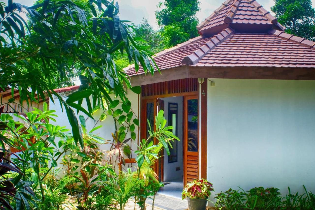Ayu Hotel Karimunjawa Zewnętrze zdjęcie