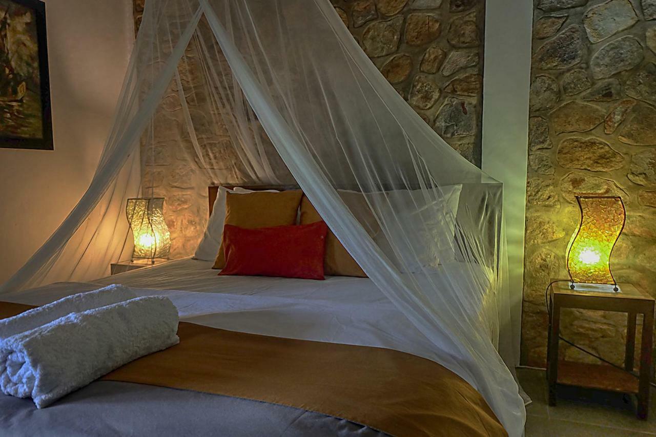 Ayu Hotel Karimunjawa Zewnętrze zdjęcie